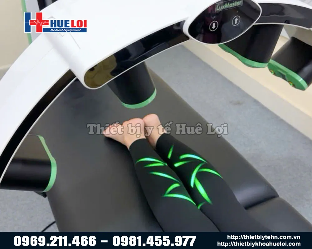 Giảm mỡ chân bằng máy Laser Lux Master Slim