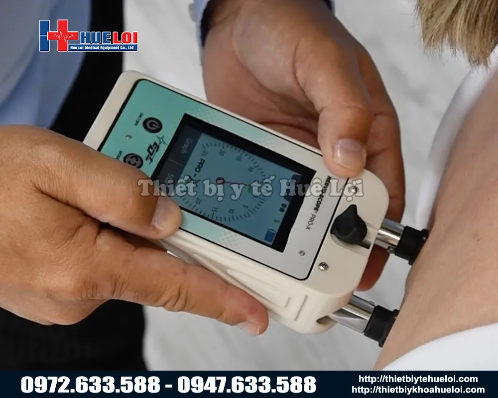 Hình ảnh thực tế sủ dụng máy đo độ lệch xương cao cấp