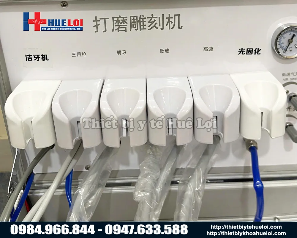 Giá treo tay cầm vali nha khoa di động