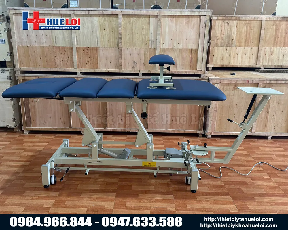 Giường kéo giãn cột sống CY-C101F mà Huê Lợi phân phối